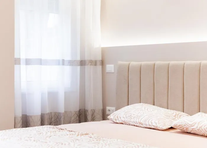 Blloku Prime * Tirana