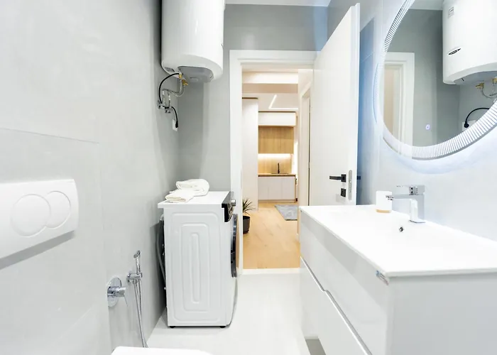 Blloku Prime * Tirana